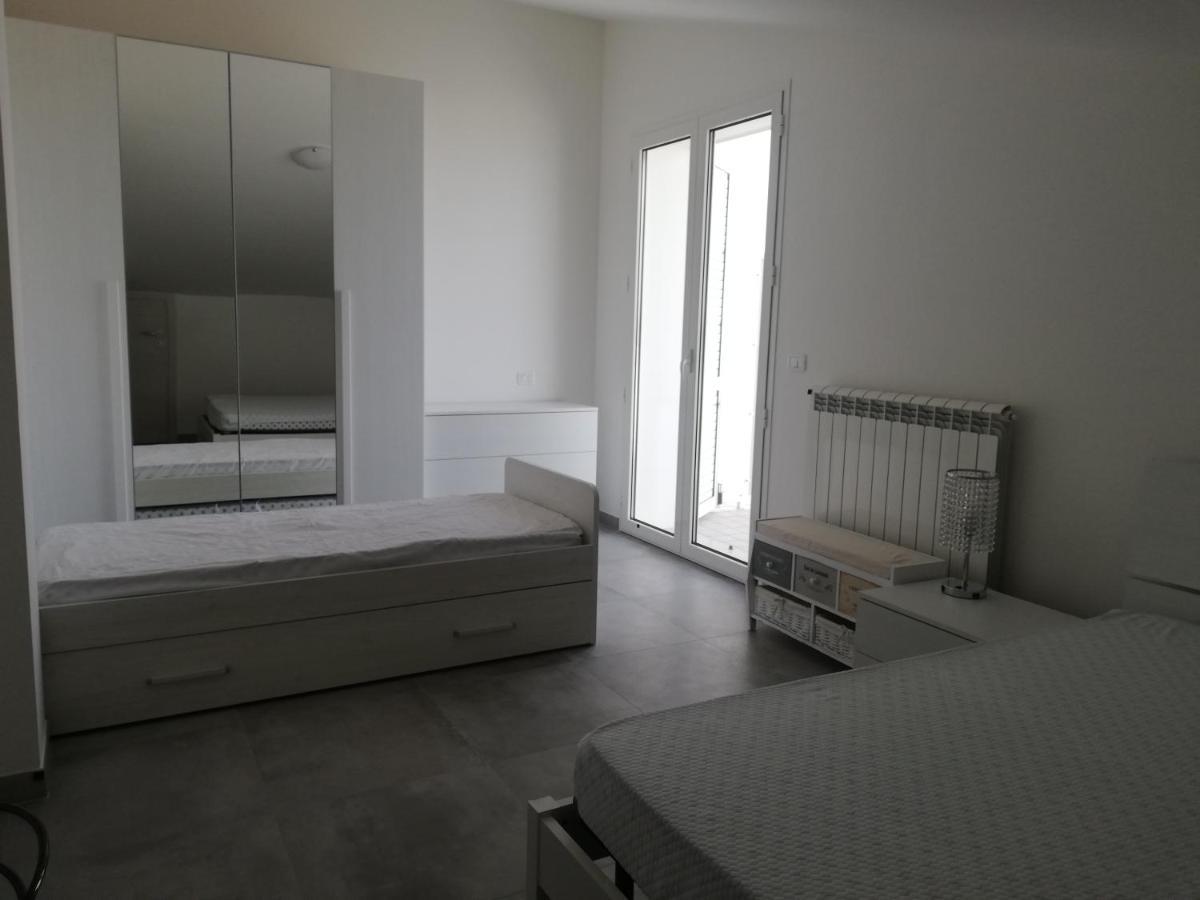 Apartmán Attico Fronte Mare Martinsicuro Exteriér fotografie