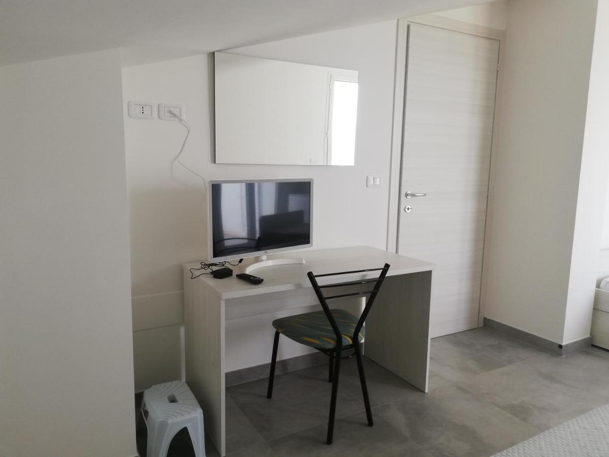 Apartmán Attico Fronte Mare Martinsicuro Exteriér fotografie
