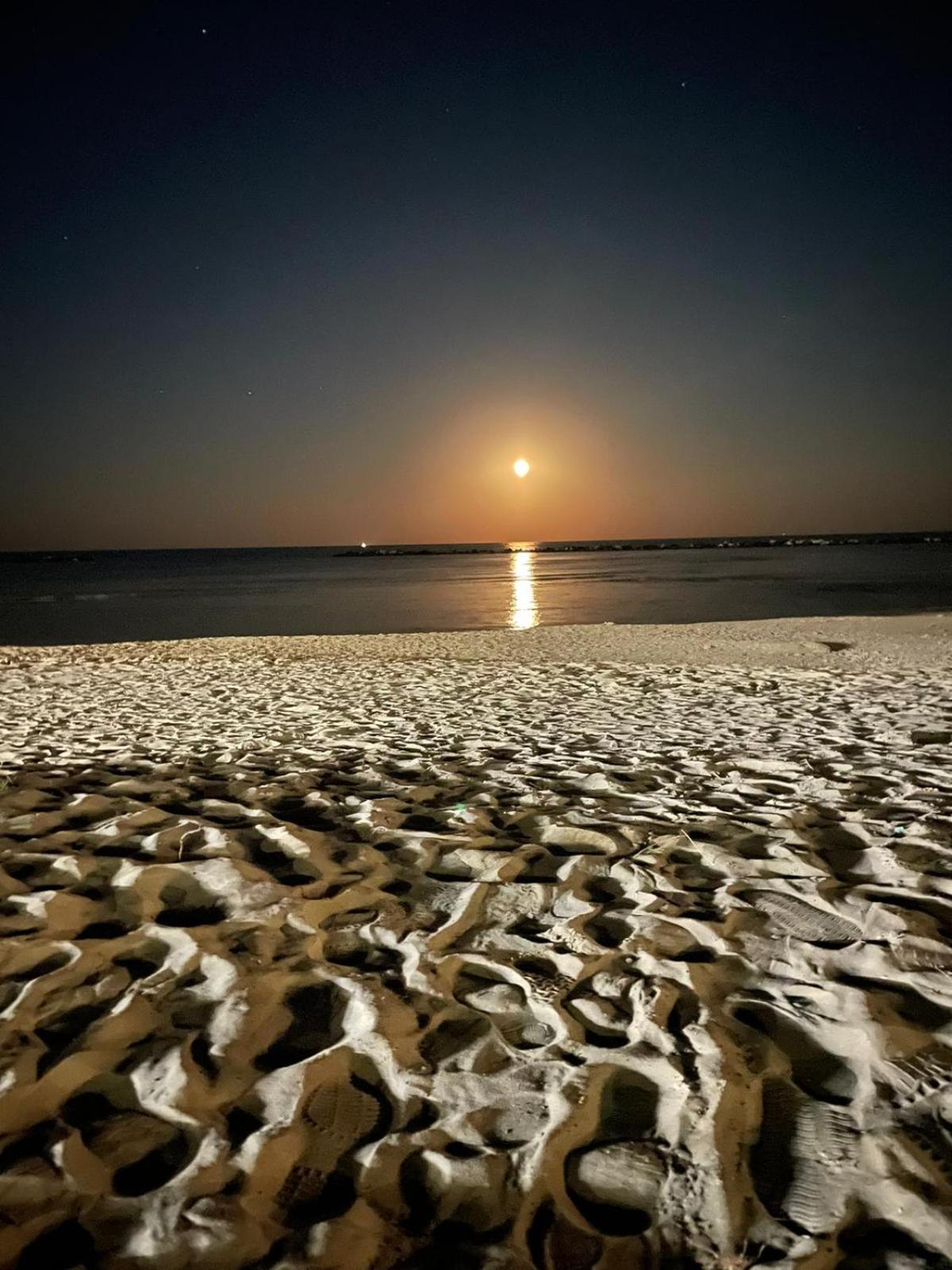 Apartmán Attico Fronte Mare Martinsicuro Exteriér fotografie
