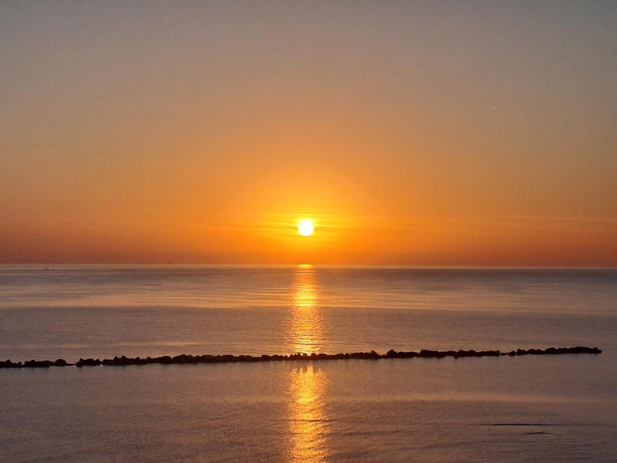 Apartmán Attico Fronte Mare Martinsicuro Exteriér fotografie